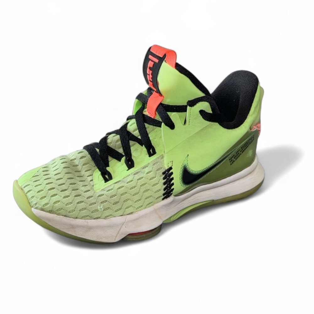 Nike LeBron‎ Witness 5 Grinch Green Basketball Shoes Men’s Size 7.5 Performance
